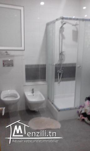 Etage de villa a Boumhel