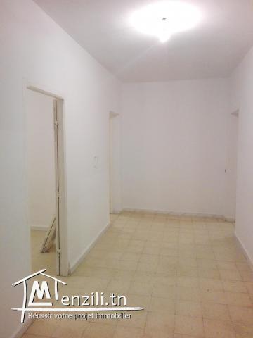 Maison a louer auprès de (Geant City)