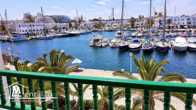 Bel appartement front mer à port el Kantaoui sousse