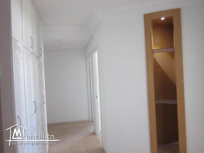 Appartement s+2 dans une petite résidence