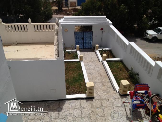 a vndre maison a kelibia