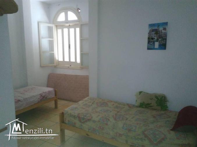 À Vendre - Maison - Centre Ville Mahdia -190000 Dinars