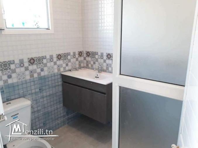 bel étage de villa s+2 neuf jamais habiter Marsa nassim