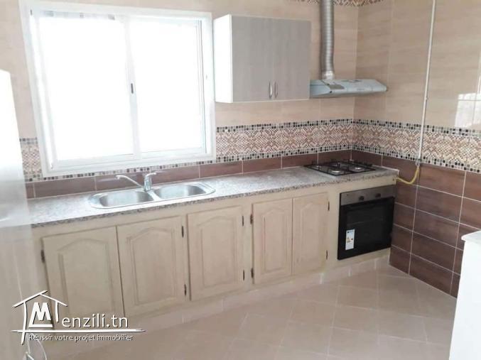 bel étage de villa s+2 neuf jamais habiter Marsa nassim