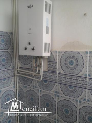 a vendre appartement propre au 1 er etage