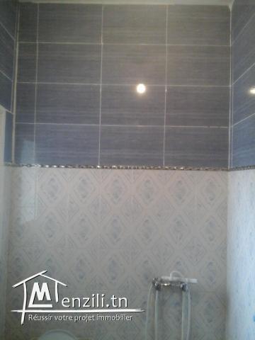 a vendre appartement propre au 1 er etage