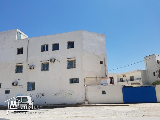 Local à usage commercial