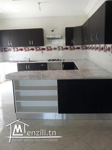 A louer étage villa a jardins de carthage