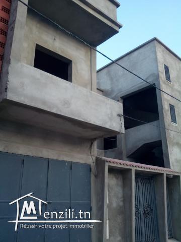 للبيع كنزل بالقروان