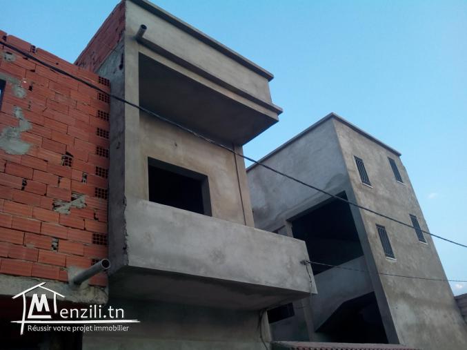 للبيع كنزل بالقروان