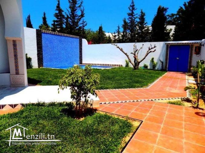 A louer réf zh gammarth côté café journal Villa S+3