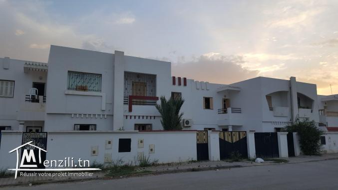 à louer à Borj cedria duplex indépendant