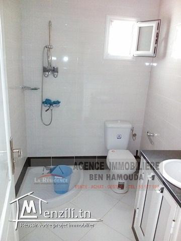 REF: LM50/ Appartement en face de la plage