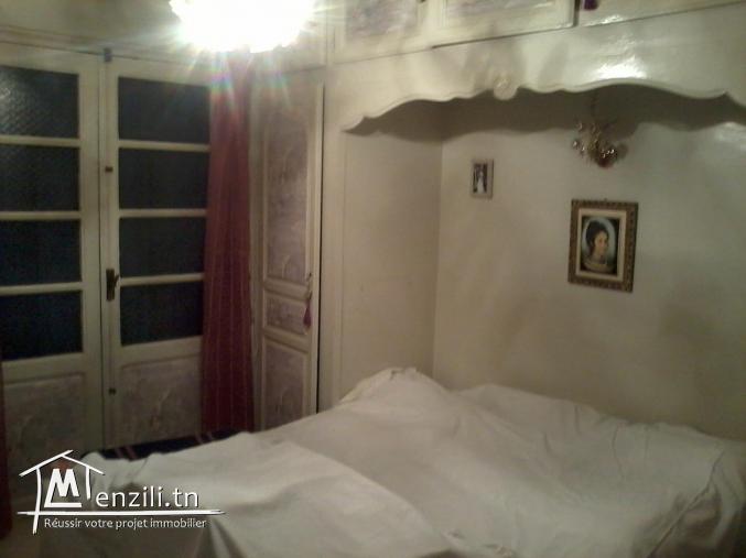 VENDS BELLE VILLA A RADES