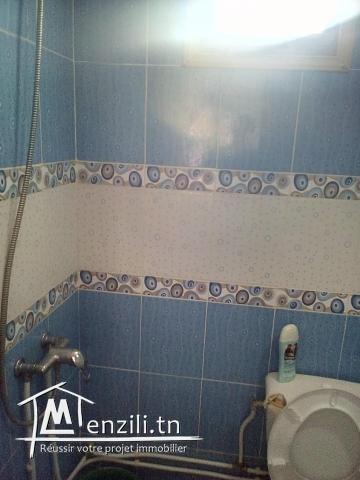 terrain et studio a vendre