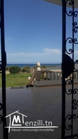 villa a 1ere position à la plage kerkouane