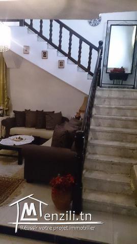 دار للبيع وسط مدينة منزل بورقيبة