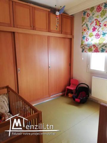 Appartement S+3 avec parking sous sol