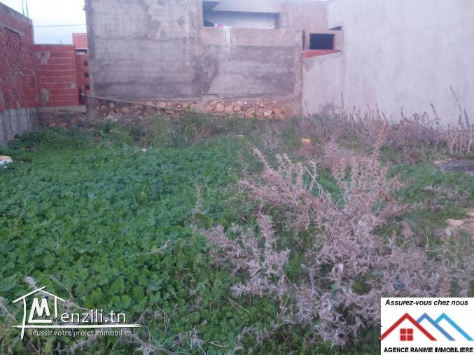 Terrain constructible de 116m2 direct de la plage