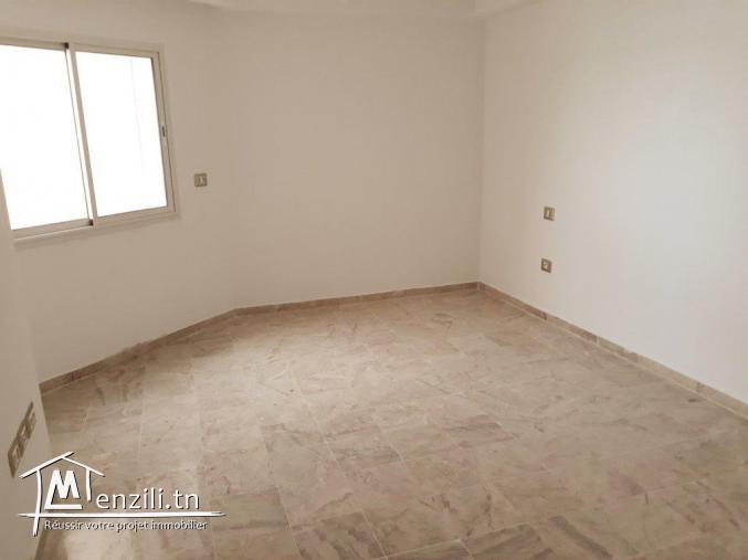 Location appart S+2 de haut standing à La Soukra