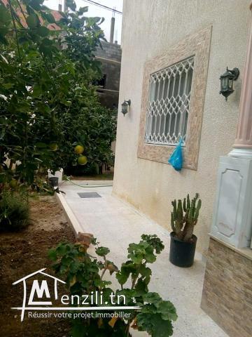 Grande maison sur terrain de 310 m2