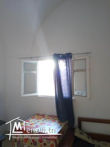 A vendre une maison sis a béni wael Nabeul  400 m