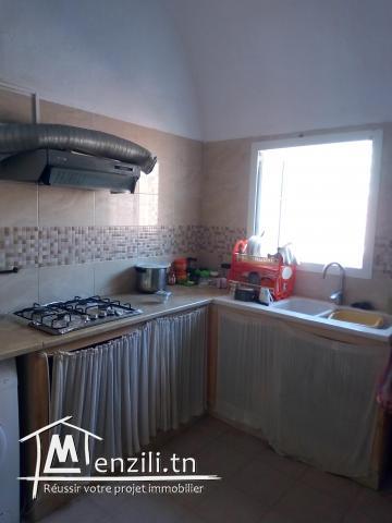 A vendre une maison sis a béni wael Nabeul  400 m