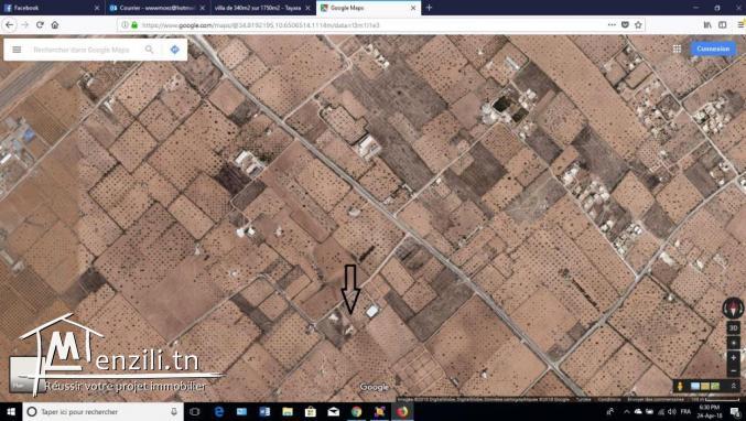 villa inachevée Rte Ain km13 à gauche