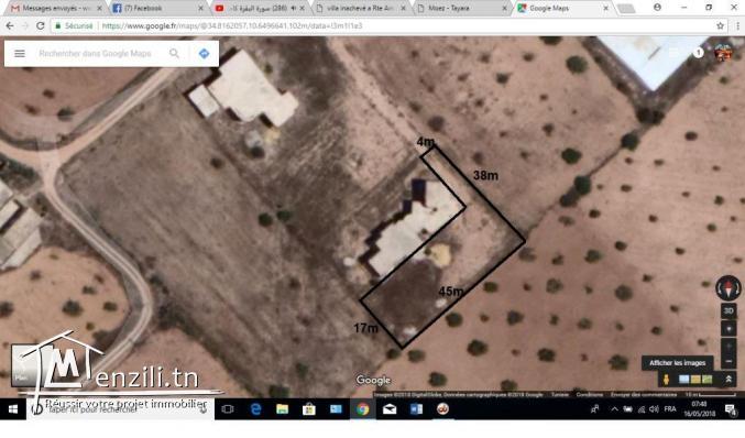 villa inachevée Rte Ain km13 à gauche