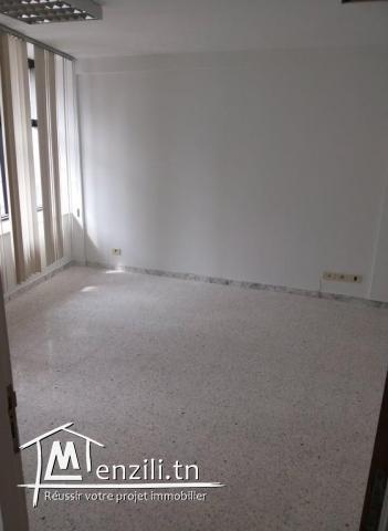 Loue appt à Tunis 