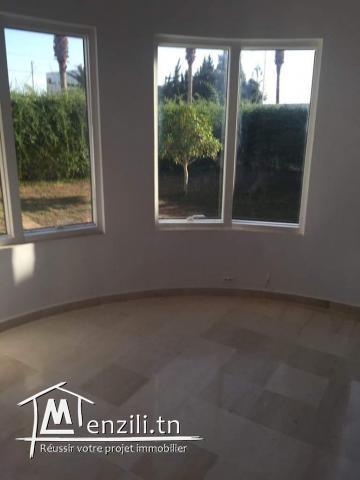 Villa à vendre à sidi Mansour