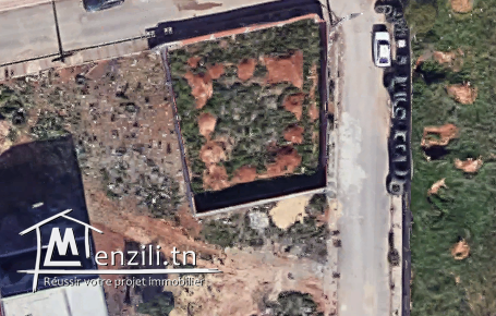 Vente d'un terrain aménagé et avec titre à Mnihla