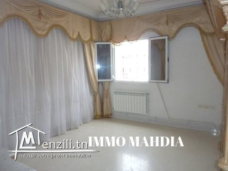 A louer étage de villa