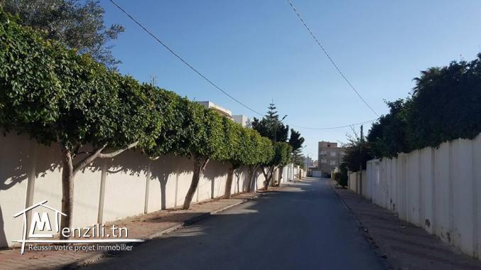 Villa à deux étages indépendants