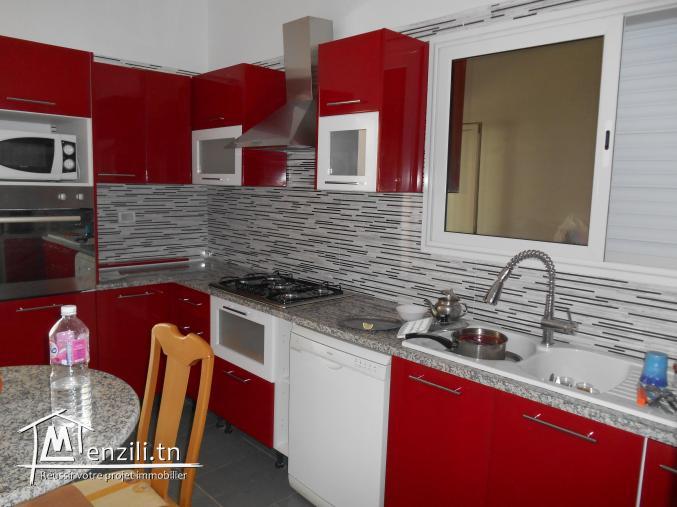 Villa à deux étages indépendants