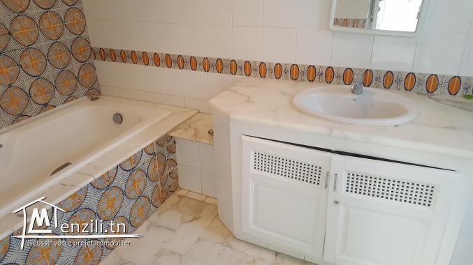 sybVVS8 villa à vendre coté café journal à Gammarth