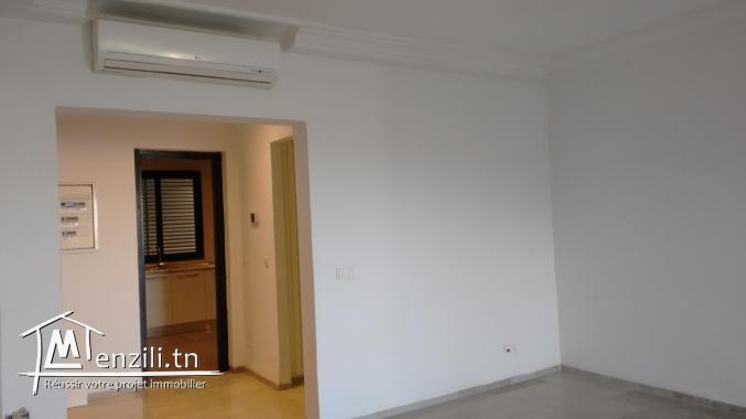 sybALZ1 appartement à louer à l'entrée de la Marsa