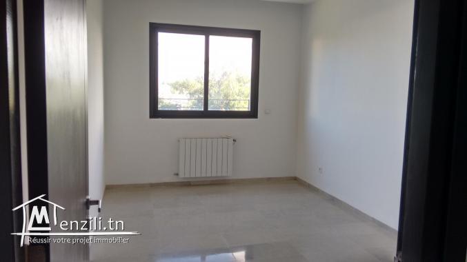 sybALZ1 appartement à louer à l'entrée de la Marsa