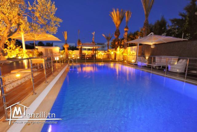 sybVVK2 villa à vendre à la Marsa aux berges du lac