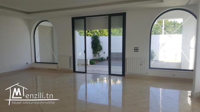 sybVLZ2 villa à louer proche de l'ISC à Carthage