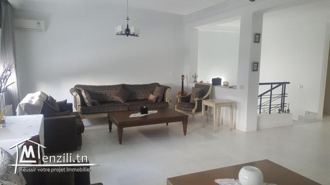 sybDLS10 Duplex à louer à Gammarth Supérieur