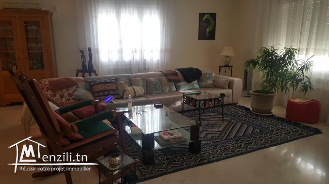 sybVVS16 villa a vendre à gammarth