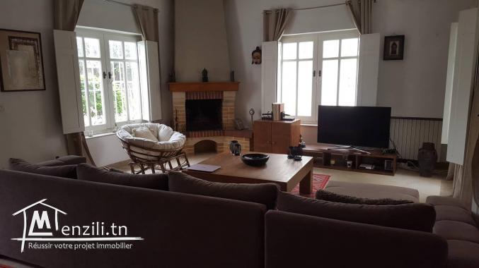 sybMVM3 villa à la soukra