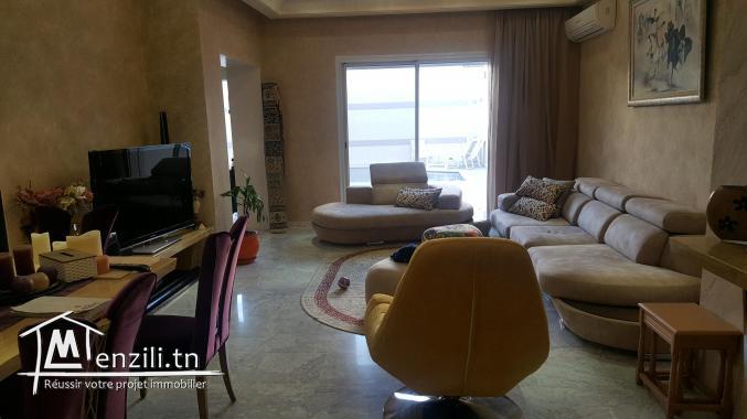 sybAVK4 appartement avec piscine à vendre à la Marsa