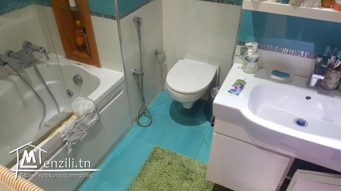 sybAVK4 appartement avec piscine à vendre à la Marsa