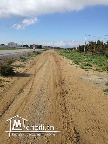 terrain a vendre sur la route principale a la plage ain grinz