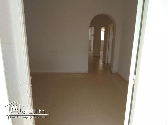 منزل للبيع في طريق سيدي منصور