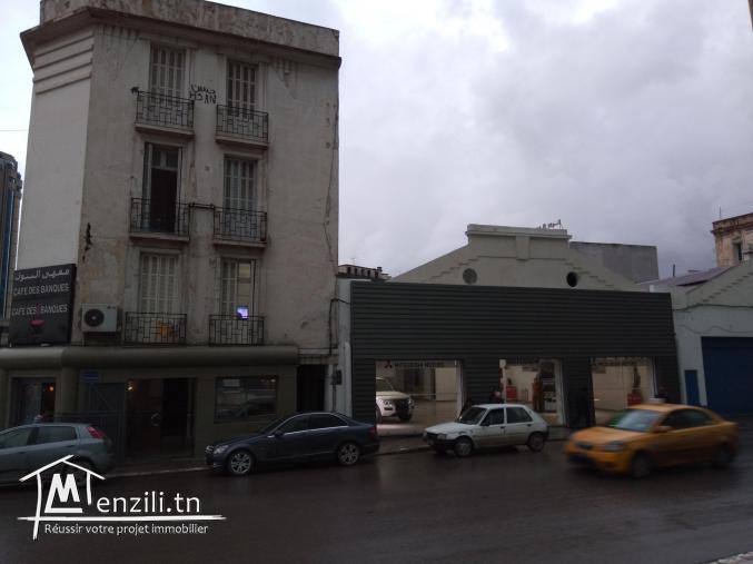 Avenue de Ghana façe Mint du Commerce