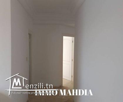 À Vendre un appartement