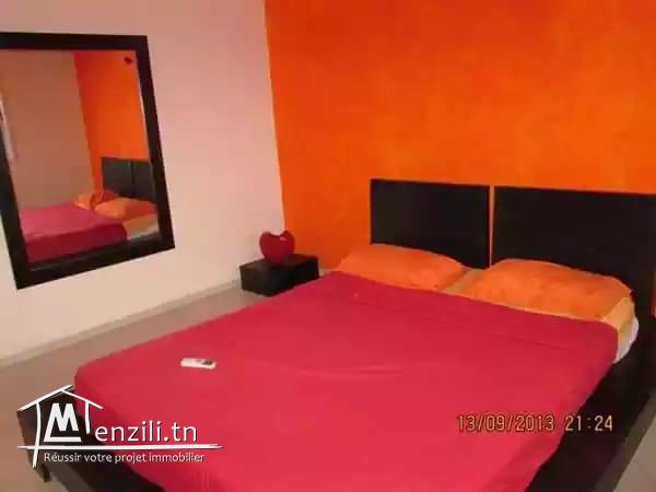 sybALZ7 Appartement meublé à louer à la Marsa